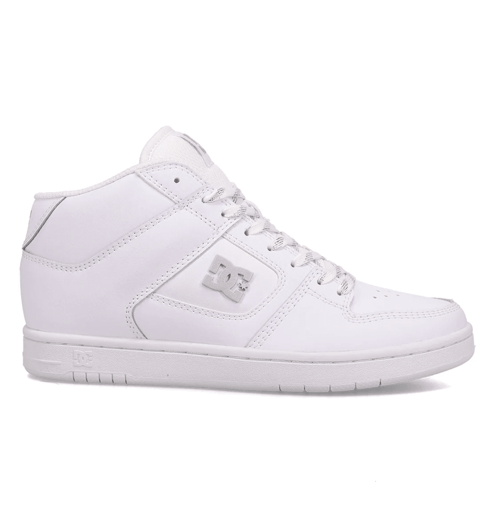 Високи обувки Dc Shoes Women's Manteca 4 Hi, средно високи, Wht/wht/slv бяло сребро